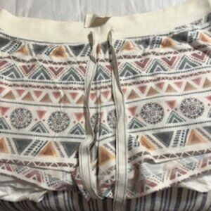 NWT P.J. Salvage Pajama Shorts in Aztec Print Soft Fabric Size Medium